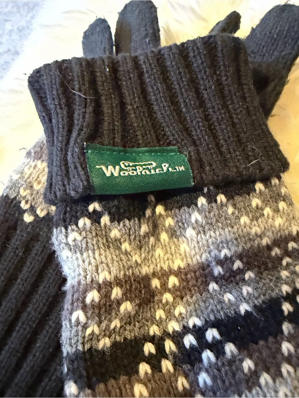 N/A cozy black